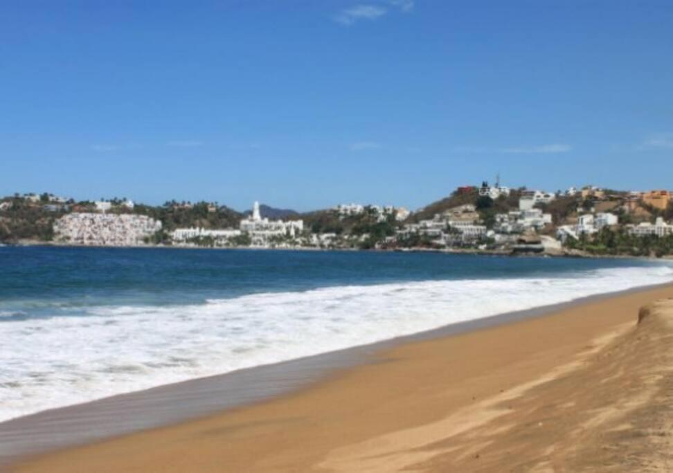 Hermoso Apartamento En Manzanillo Con Alberca Y Cancha De Tenis, Ideal Para Relajarse Y Disfrutar De Una Escapada Tranquila En El Paraiso Tropical Экстерьер фото