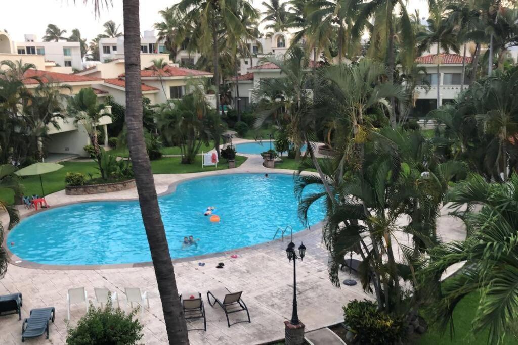 Hermoso Apartamento En Manzanillo Con Alberca Y Cancha De Tenis, Ideal Para Relajarse Y Disfrutar De Una Escapada Tranquila En El Paraiso Tropical Экстерьер фото