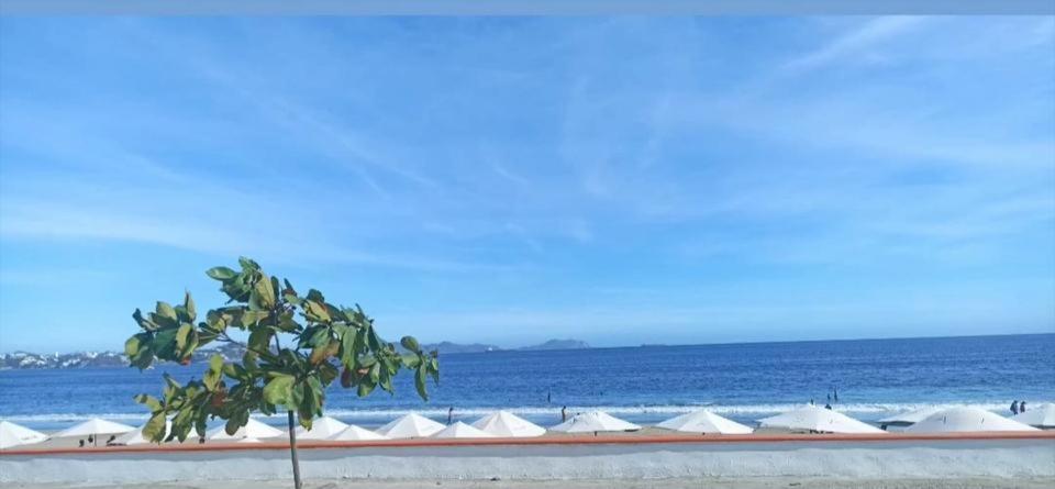 Hermoso Apartamento En Manzanillo Con Alberca Y Cancha De Tenis, Ideal Para Relajarse Y Disfrutar De Una Escapada Tranquila En El Paraiso Tropical Экстерьер фото